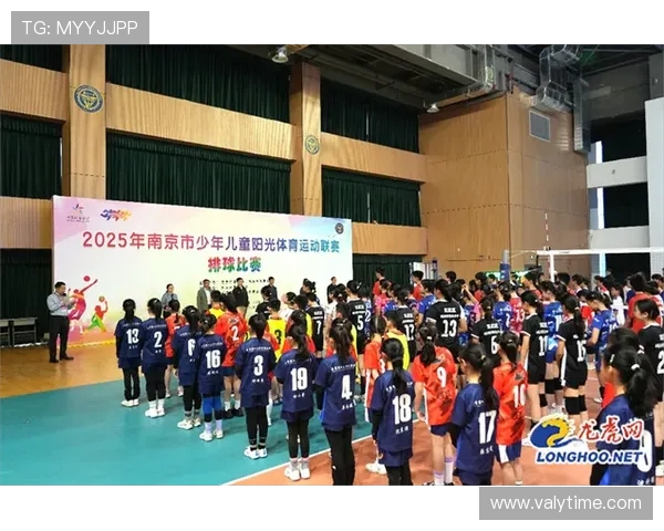 南京排球队荣登排球节奏排行榜第十名展现实力与团队合作精神