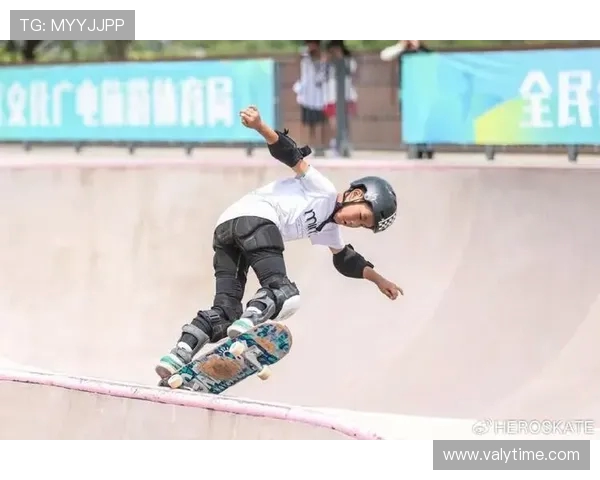 赛后分析:西安滑板队与南京滑板队的默契配合与战术探讨 赛后分析:西安滑板队与南京滑板队的默契配合与战术探讨