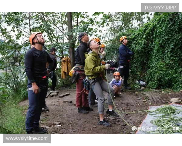 重庆攀岩队的战术创新与转换体系探索之路 重庆攀岩队的战术创新与转换体系探索之路