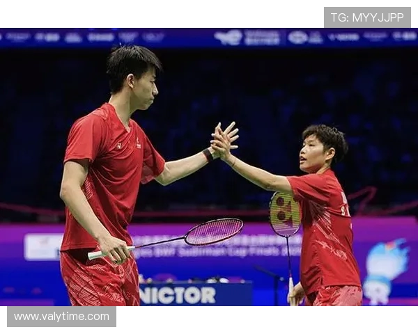 重庆羽毛球队在羽毛球节奏排行榜中荣获第五名展现出强大实力与潜力 重庆羽毛球队在羽毛球节奏排行榜中荣获第五名展现出强大实力与潜力